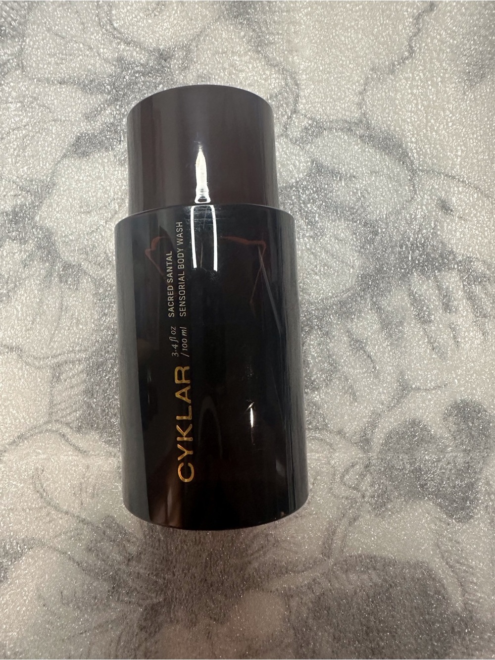 Cyklar- Black Sensorial Body Wash - Cream (Sacred Santal)- mini